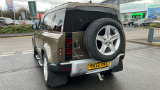 Land Rover Defender 3.0 D250 SE 110 5dr Auto Diesel Estate
